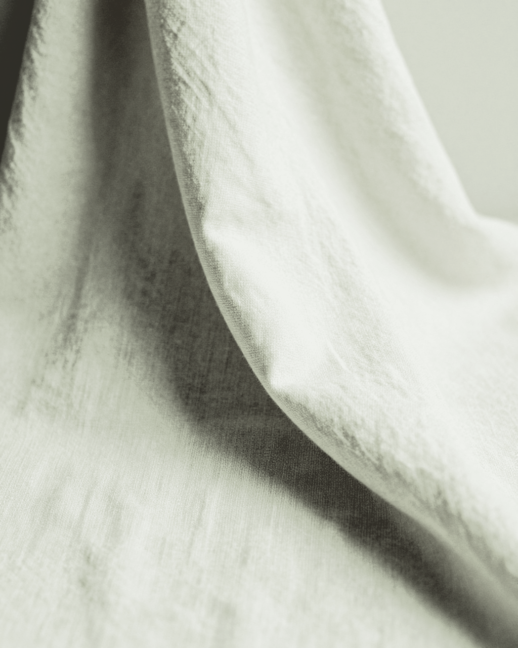 london roman shade — sage mist